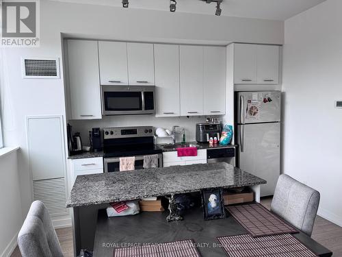 Kitchen and Island