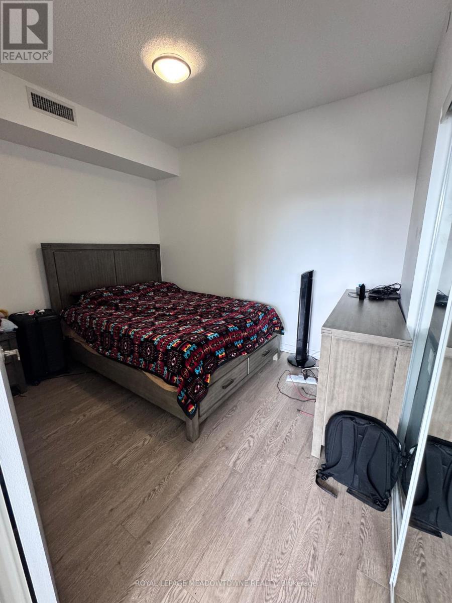 












213 - 2055 DANFORTH AVENUE

,
Toronto,




Ontario
M4C1J8

