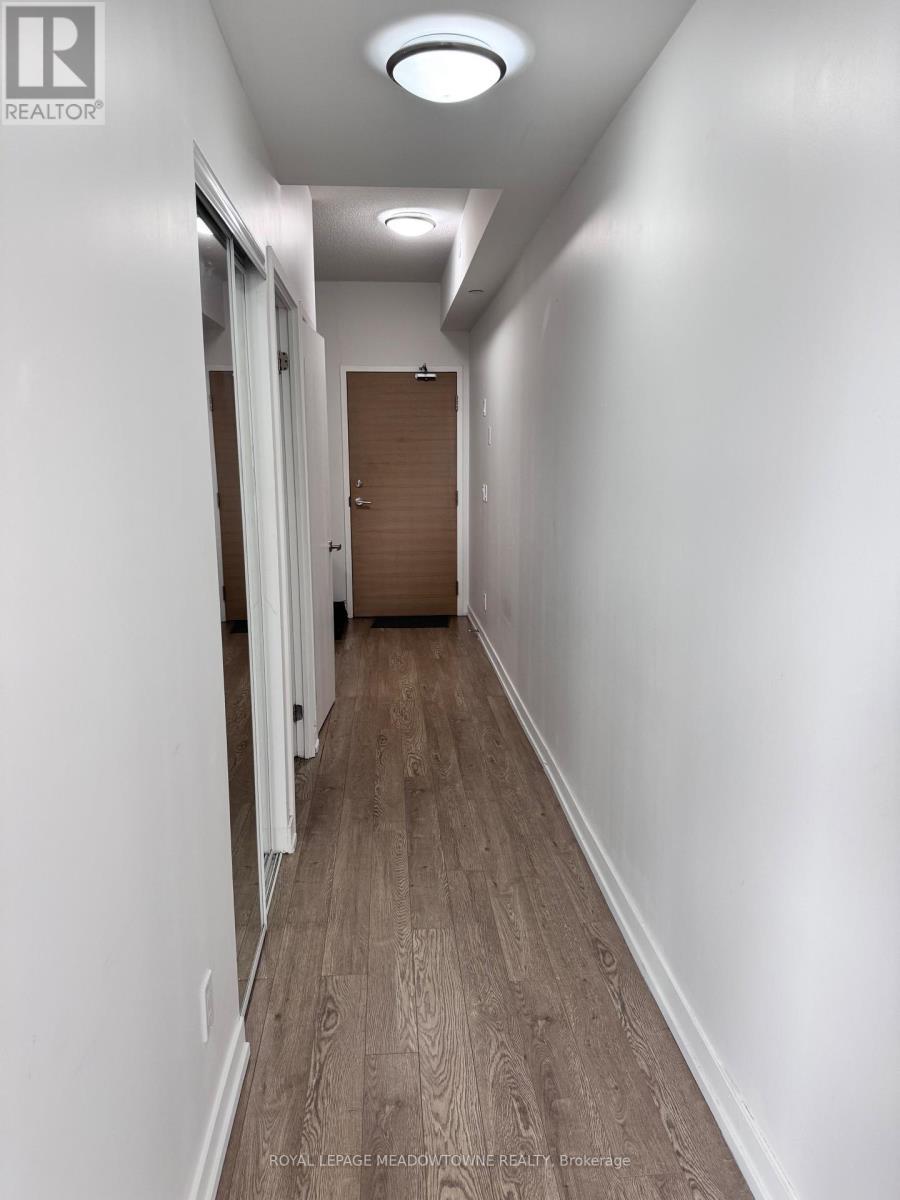 












213 - 2055 DANFORTH AVENUE

,
Toronto,




Ontario
M4C1J8

