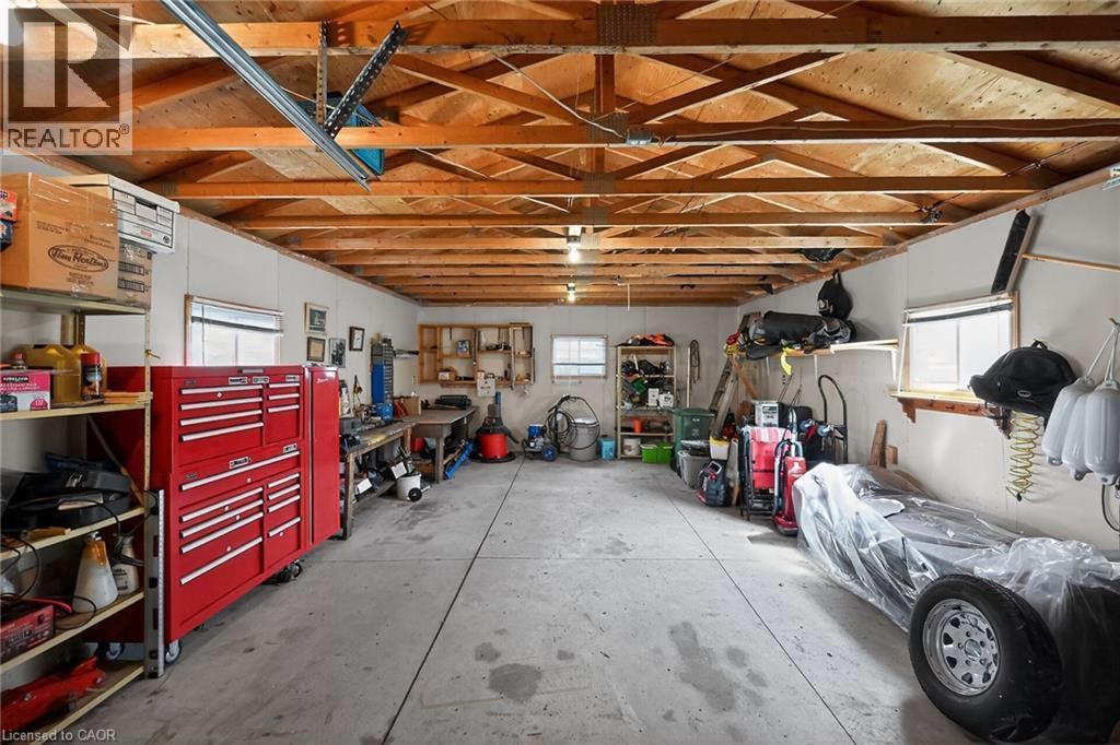












163 ROSEDALE Avenue

,
Hamilton,




Ontario
L8K4N4

