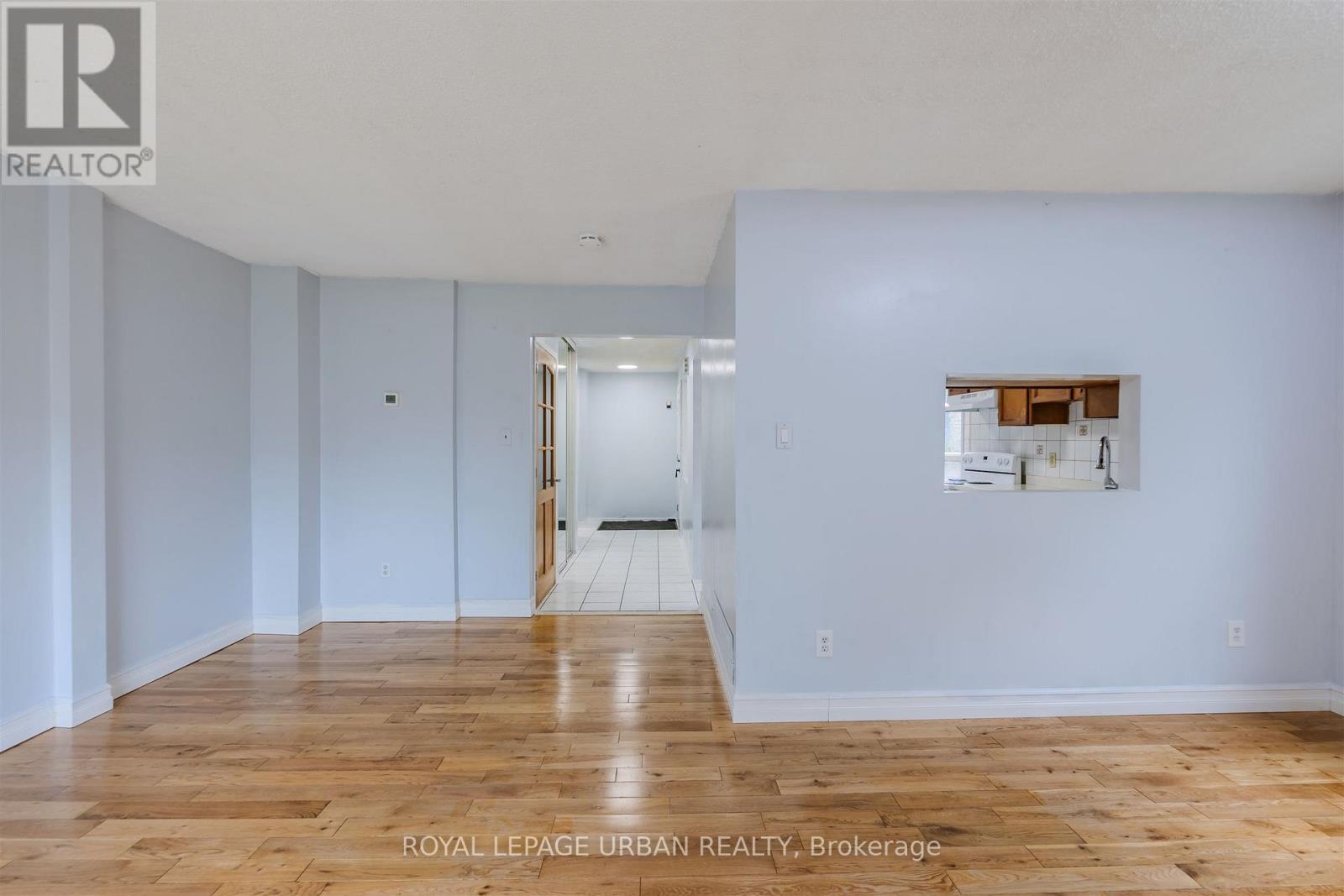 












347 BRAYMORE BOULEVARD

,
Toronto,




Ontario
M1B2W6

