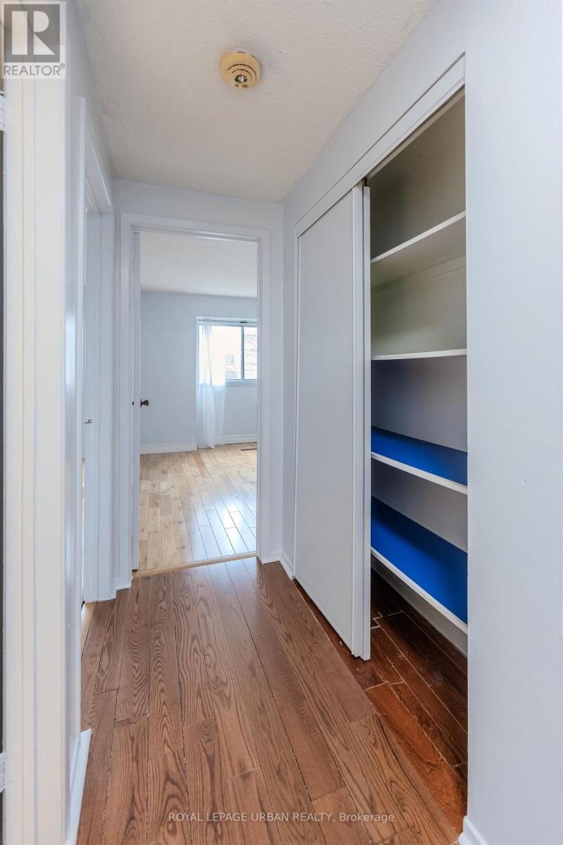 












347 BRAYMORE BOULEVARD

,
Toronto,




Ontario
M1B2W6

