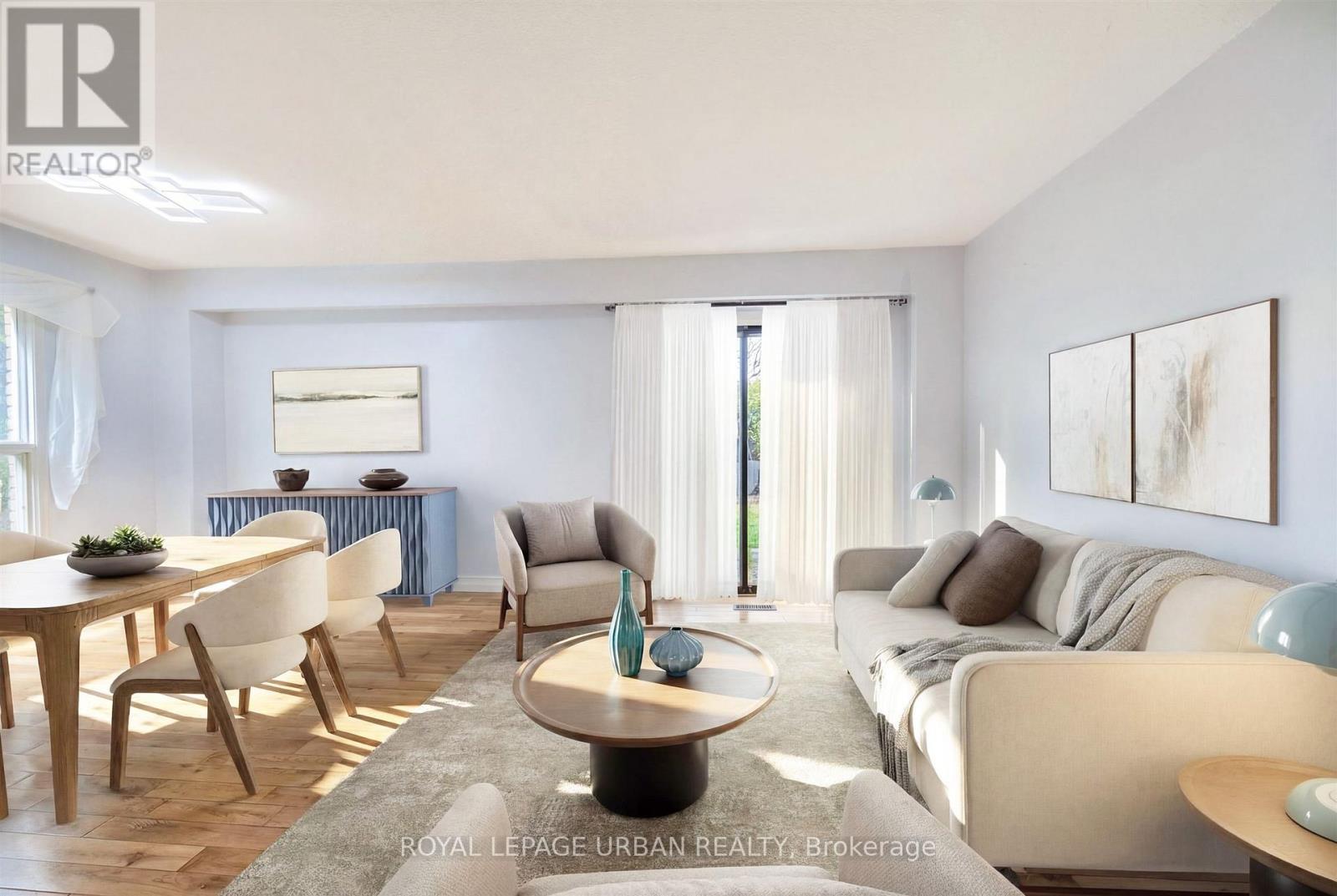 












347 BRAYMORE BOULEVARD

,
Toronto,




Ontario
M1B2W6

