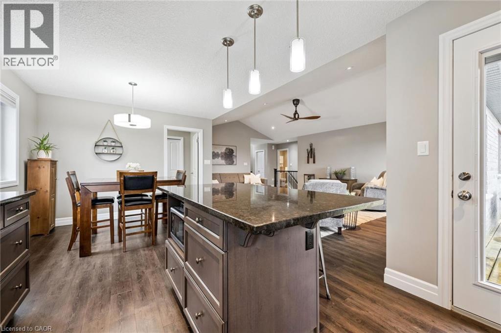 












92 JACOB Street W

,
East Zorra Tavistock,




Ontario
N0B2R0

