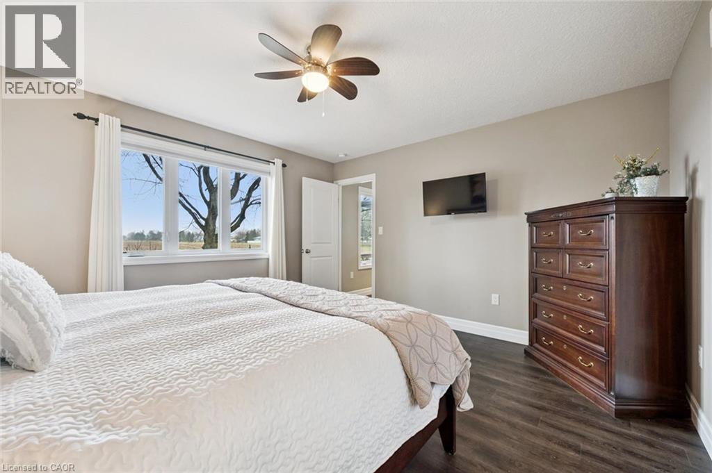 












92 JACOB Street W

,
East Zorra Tavistock,




Ontario
N0B2R0

