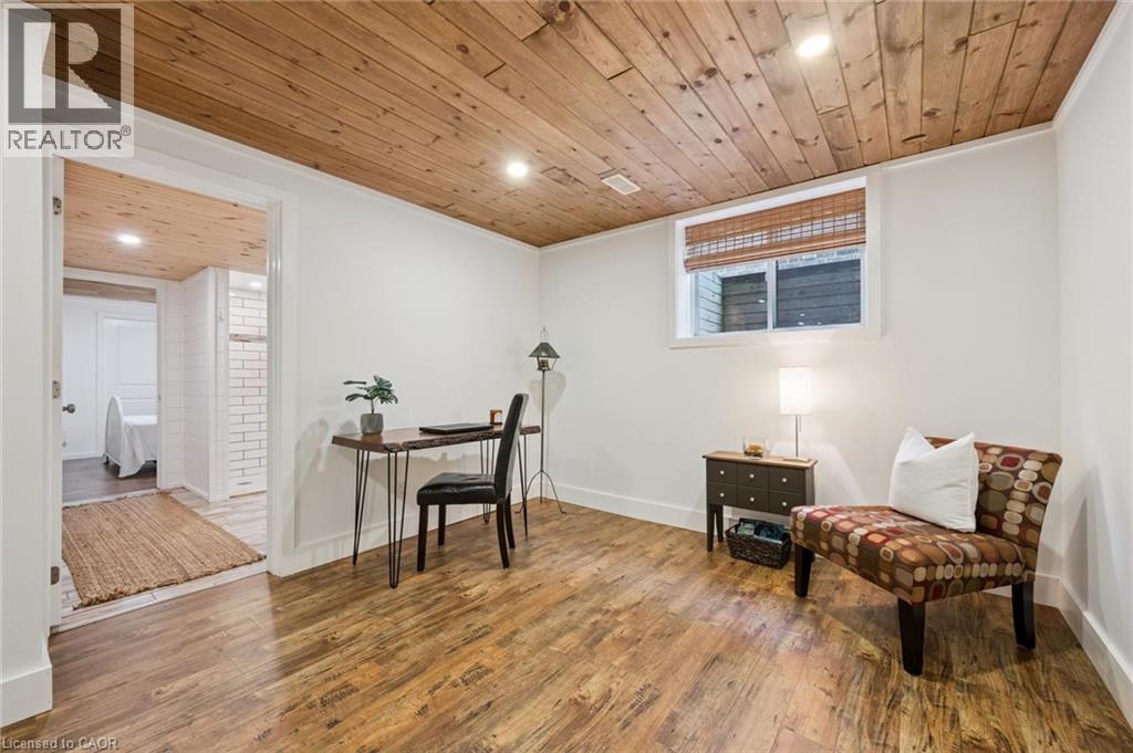












92 JACOB Street W

,
East Zorra Tavistock,




Ontario
N0B2R0

