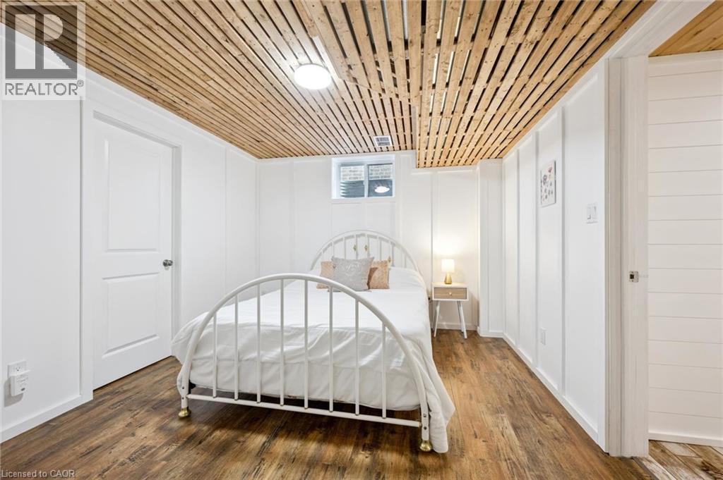 












92 JACOB Street W

,
East Zorra Tavistock,




Ontario
N0B2R0

