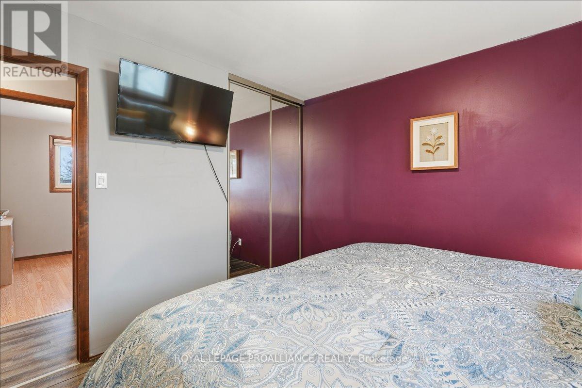 












607 BRIDGE STREET E

,
Belleville (Belleville Ward),




Ontario
K8N5G9

