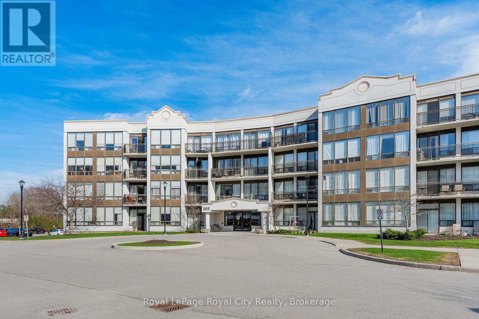 












402 - 105 BAGOT STREET

,
Guelph (Junction/Onward Willow),




Ontario
N1H8H4

