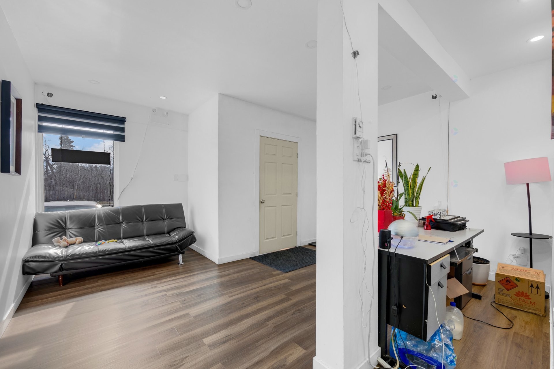 









82

 - 86


Boul. du Curé-Labelle

,
Sainte-Thérèse,




QC
J7E2X5

