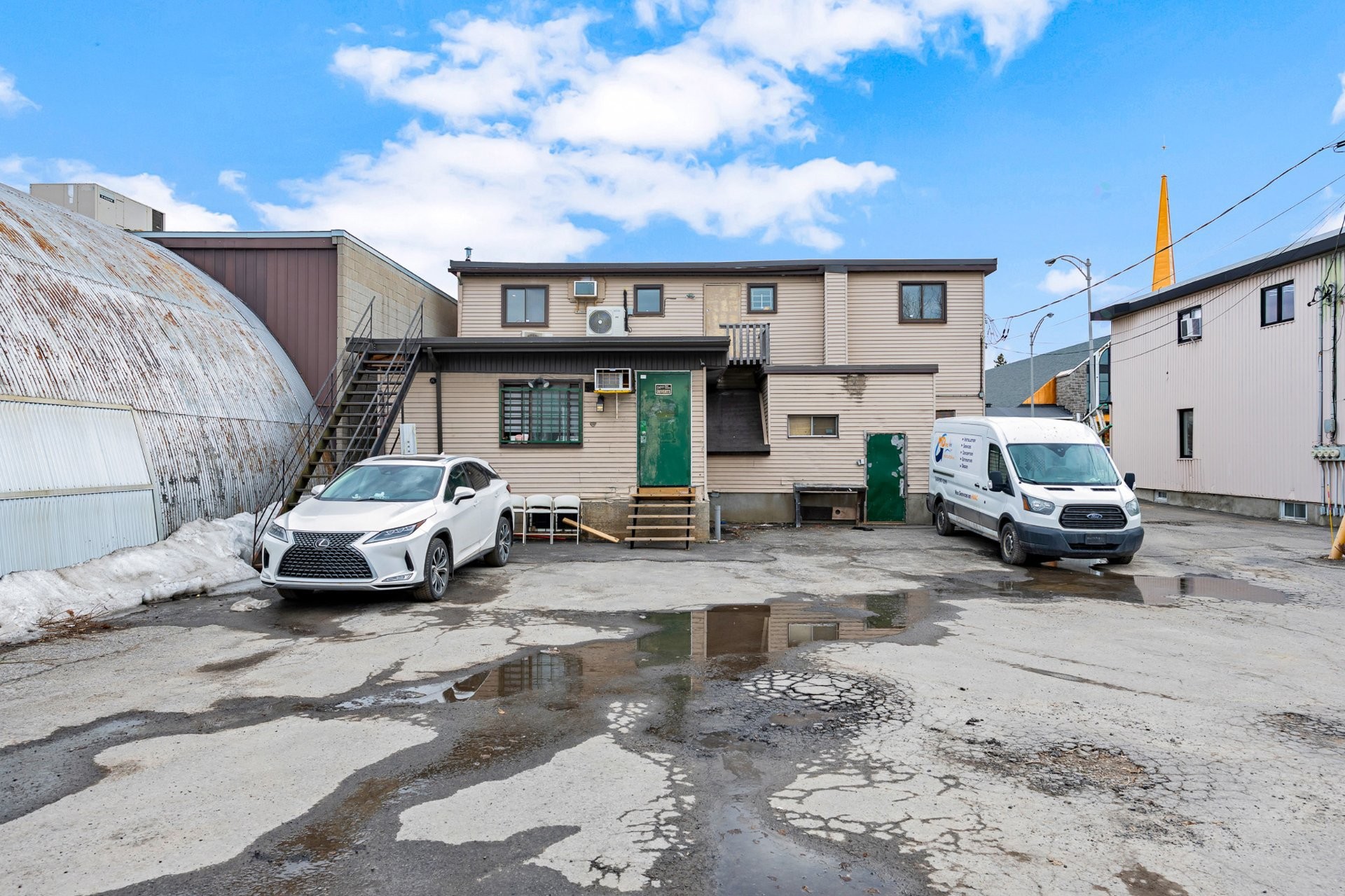 









82

 - 86


Boul. du Curé-Labelle

,
Sainte-Thérèse,




QC
J7E2X5

