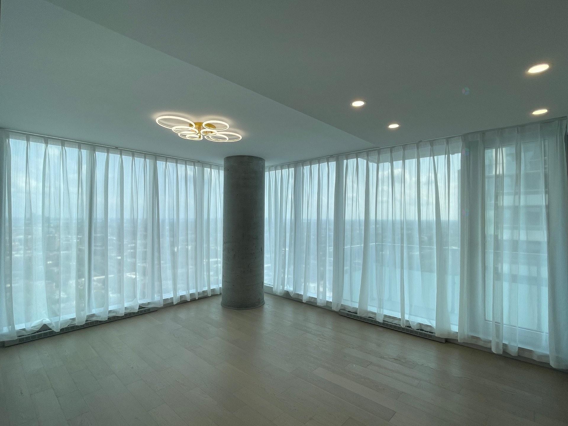 









1400


Boul. René-Lévesque O.

, 2113,
Montréal (Ville-Marie),




QC
H3G1T6

