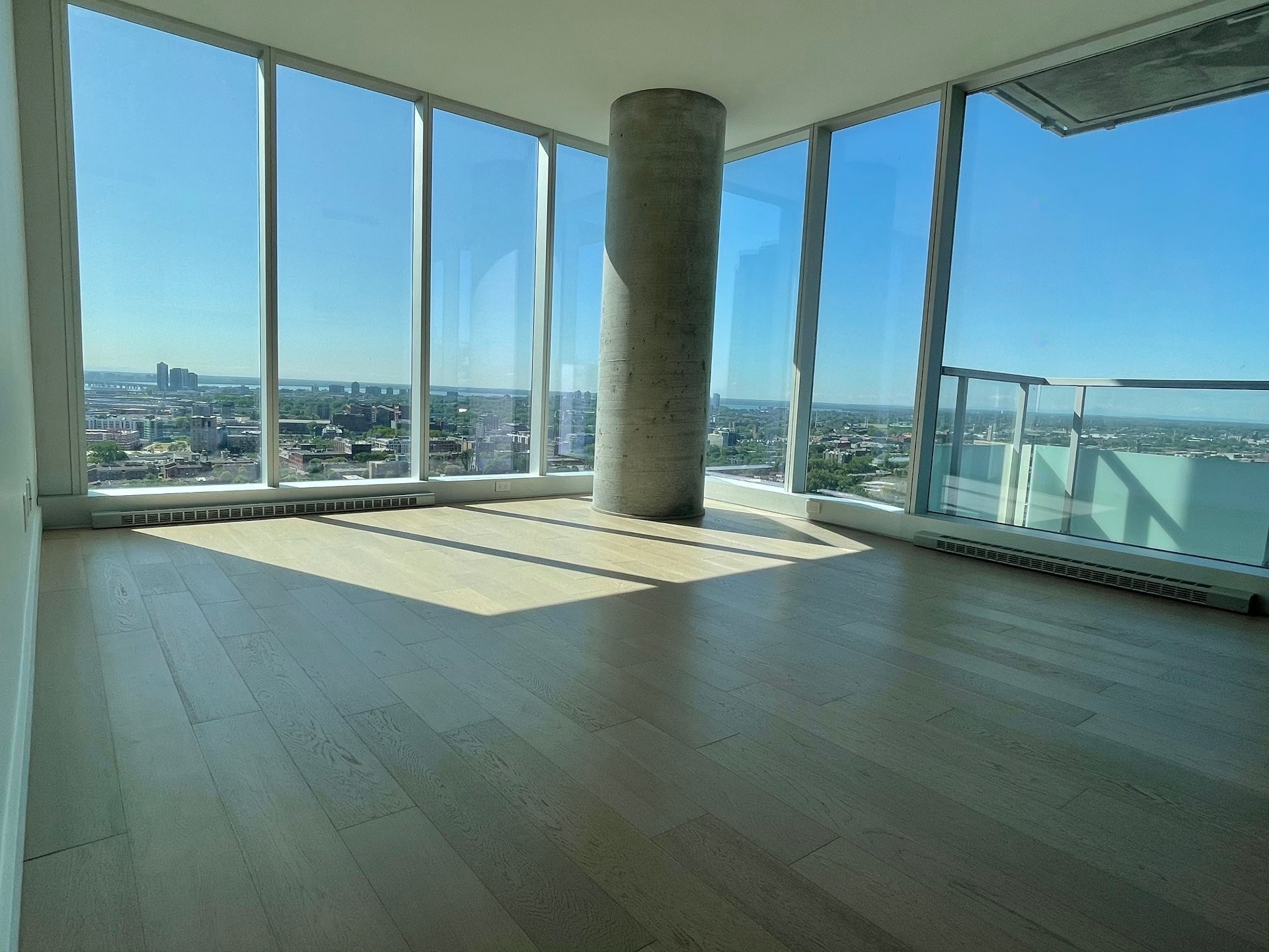 









1400


Boul. René-Lévesque O.

, 2113,
Montréal (Ville-Marie),




QC
H3G1T6

