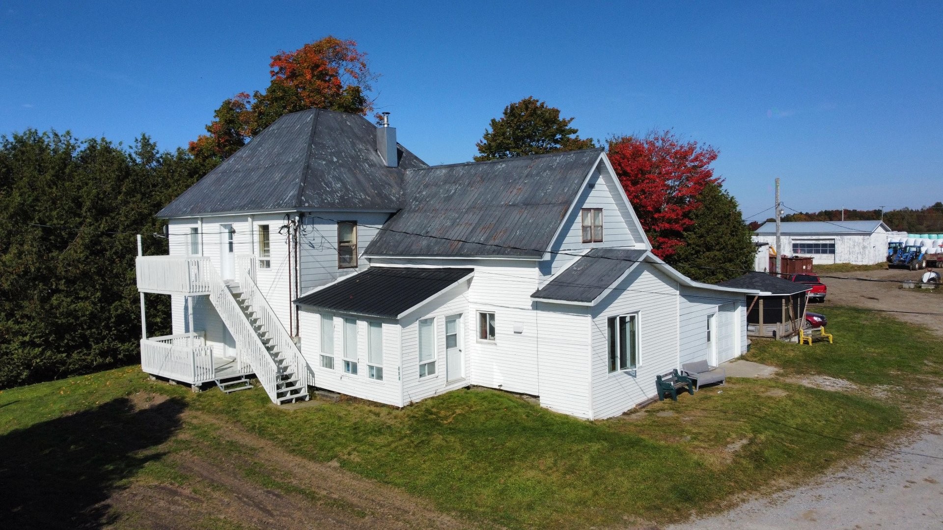 









881Z


Ch. du Lac

,
Sainte-Anne-de-la-Rochelle,







QC
J0E2B0

