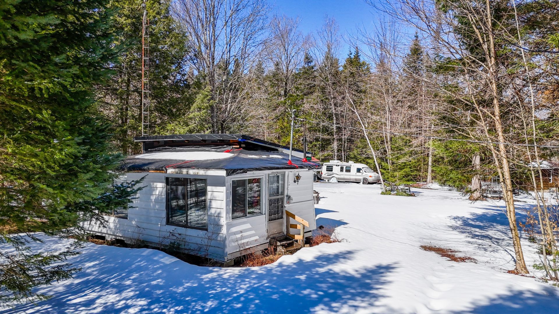 









24Z


Imp. des Pruches

,
Bolton-Est,







QC
J0E1G0

