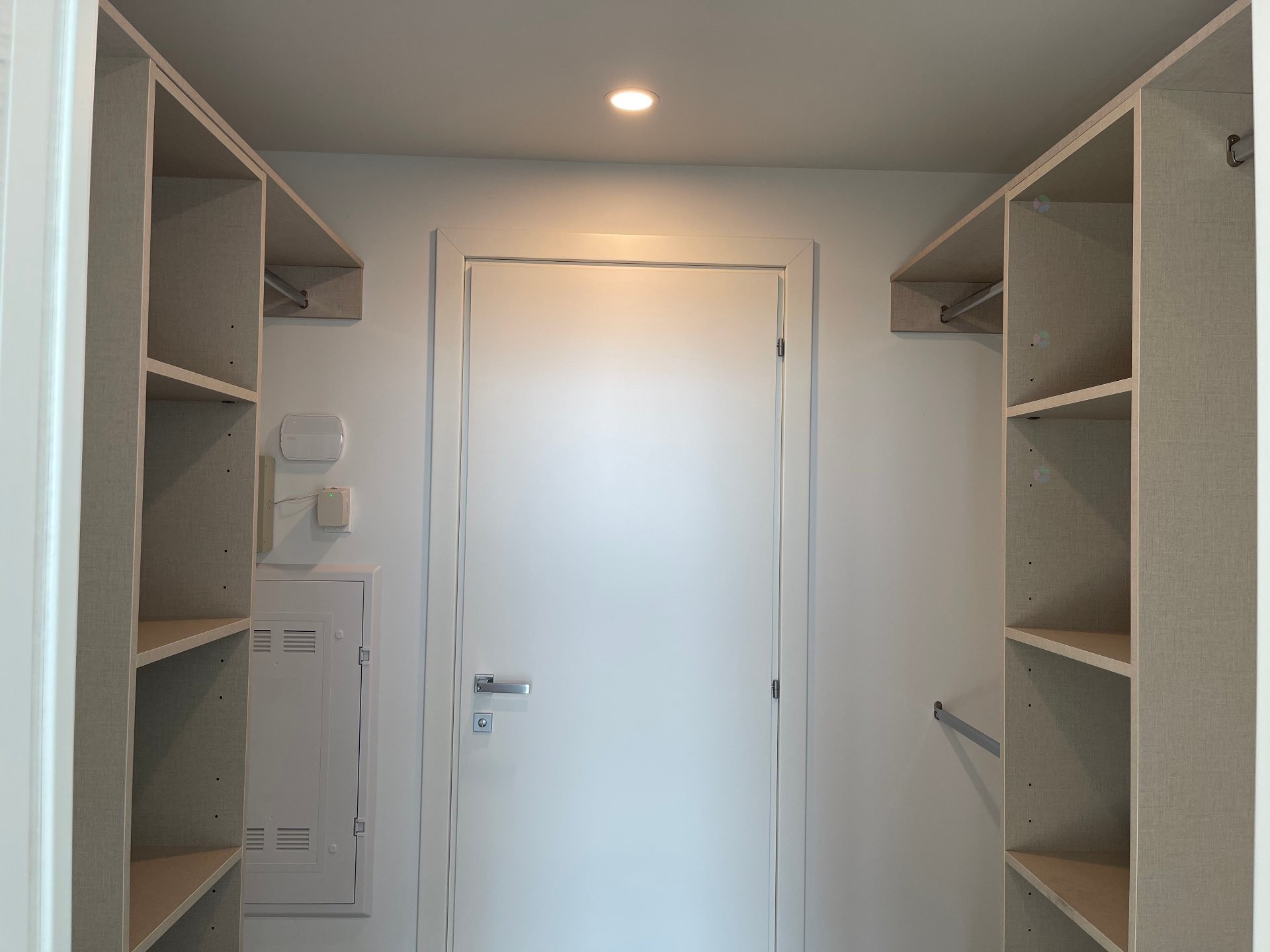 









1400


Boul. René-Lévesque O.

, 2112,
Montréal (Ville-Marie),




QC
H3G1T6

