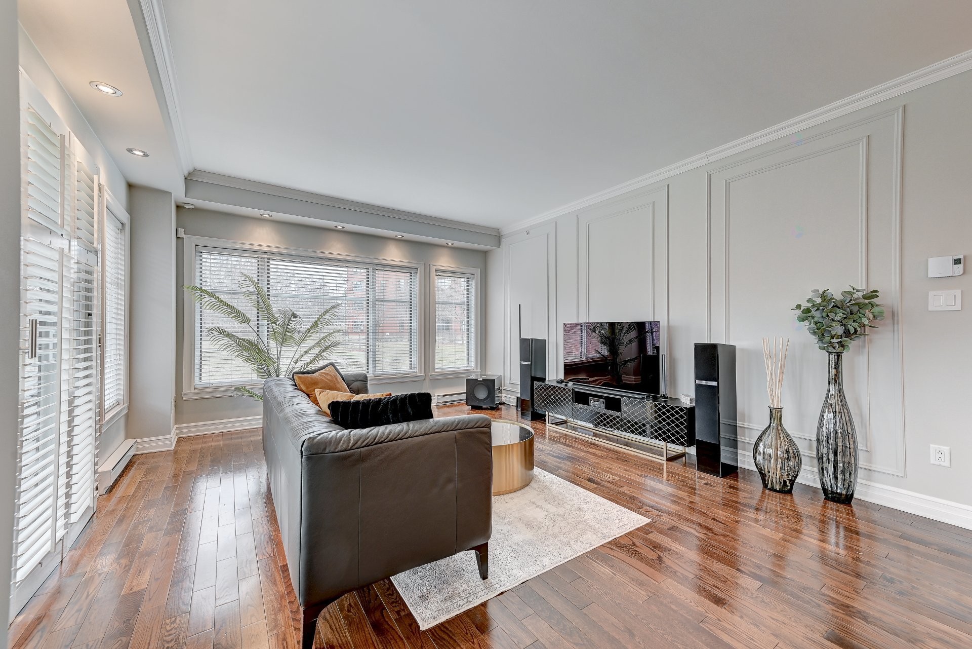 









945


Rue Muir

, 105,
Montréal (Saint-Laurent),




QC
H4L5N8

