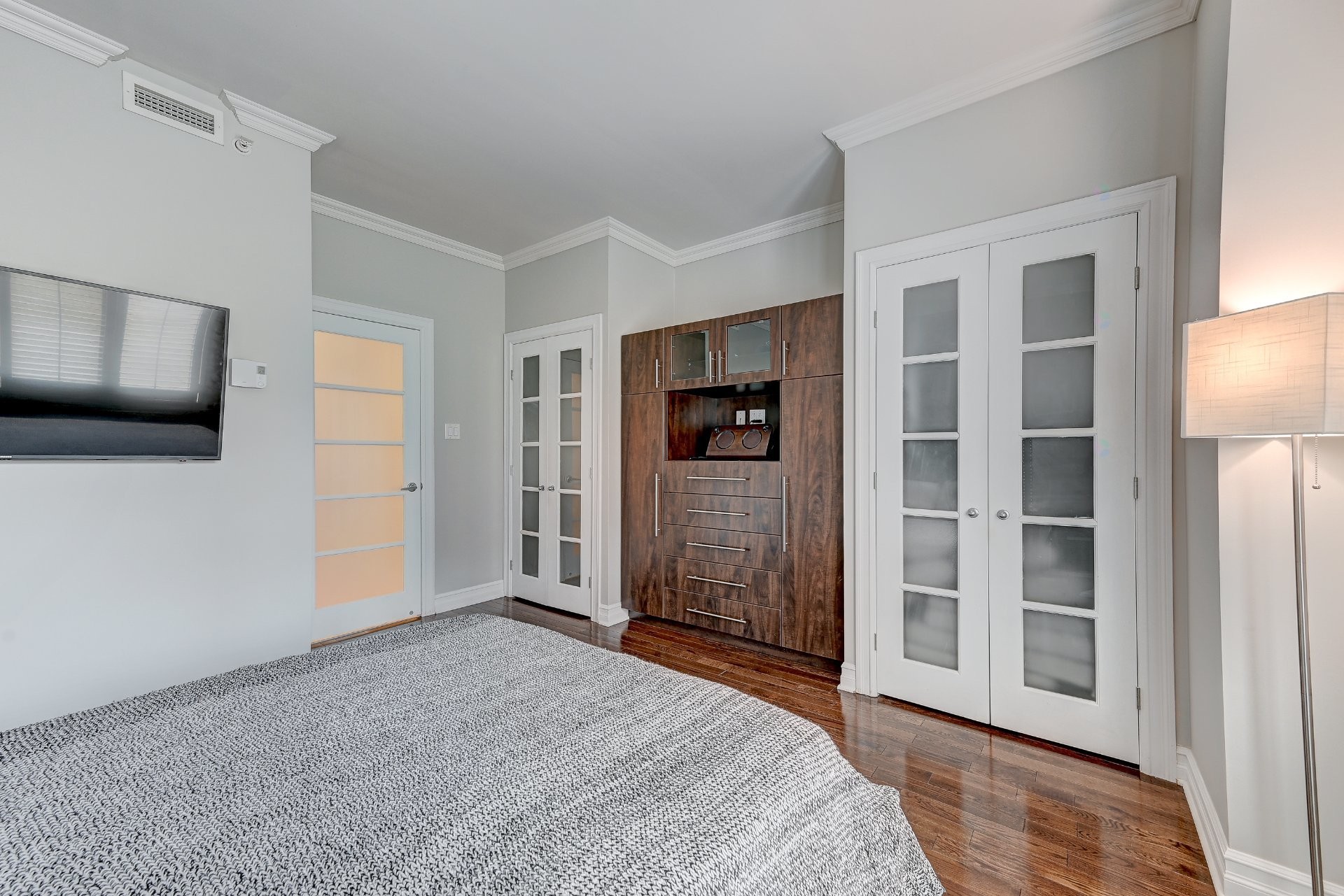 









945


Rue Muir

, 105,
Montréal (Saint-Laurent),




QC
H4L5N8

