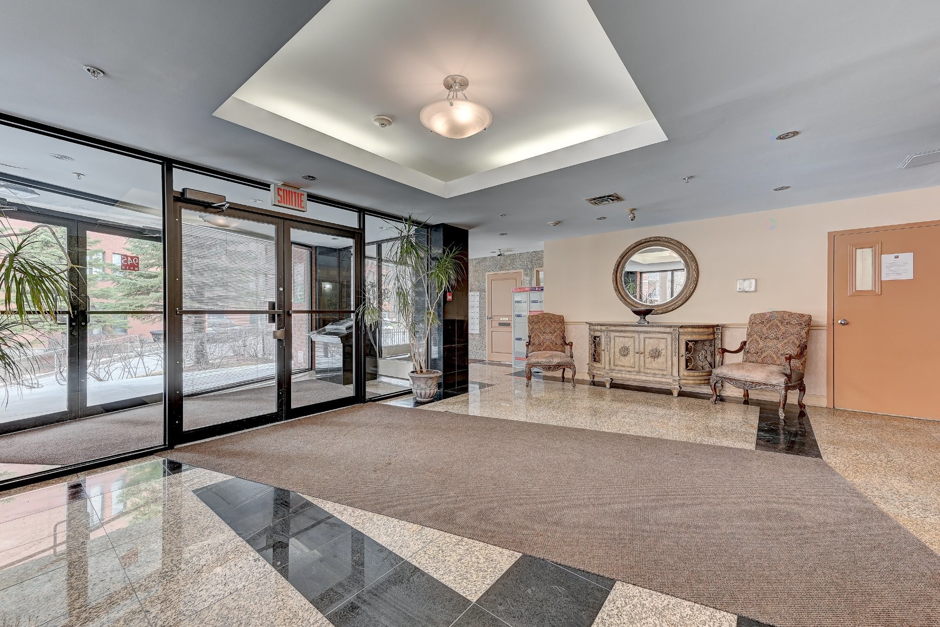 









945


Rue Muir

, 105,
Montréal (Saint-Laurent),




QC
H4L5N8

