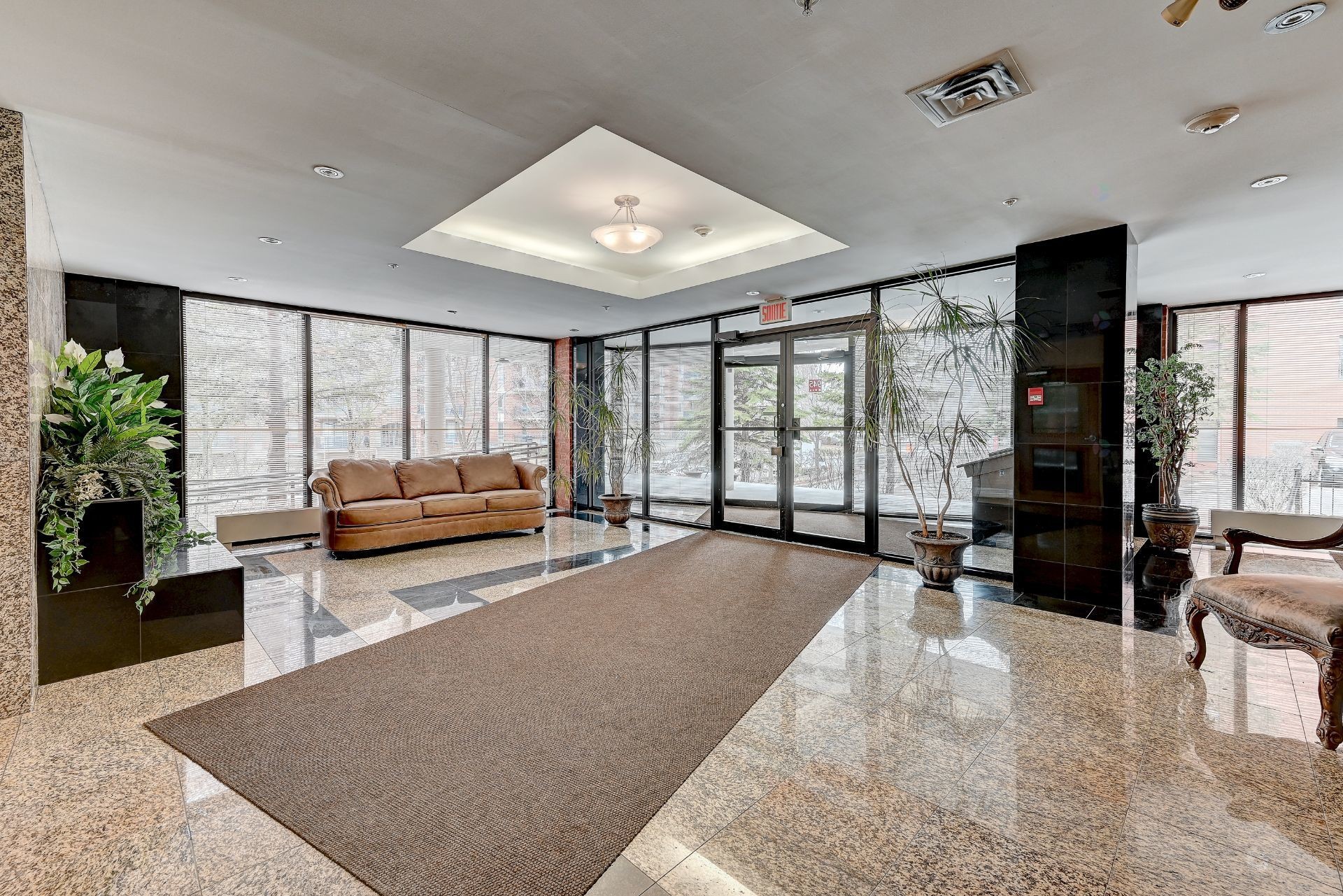 









945


Rue Muir

, 105,
Montréal (Saint-Laurent),




QC
H4L5N8

