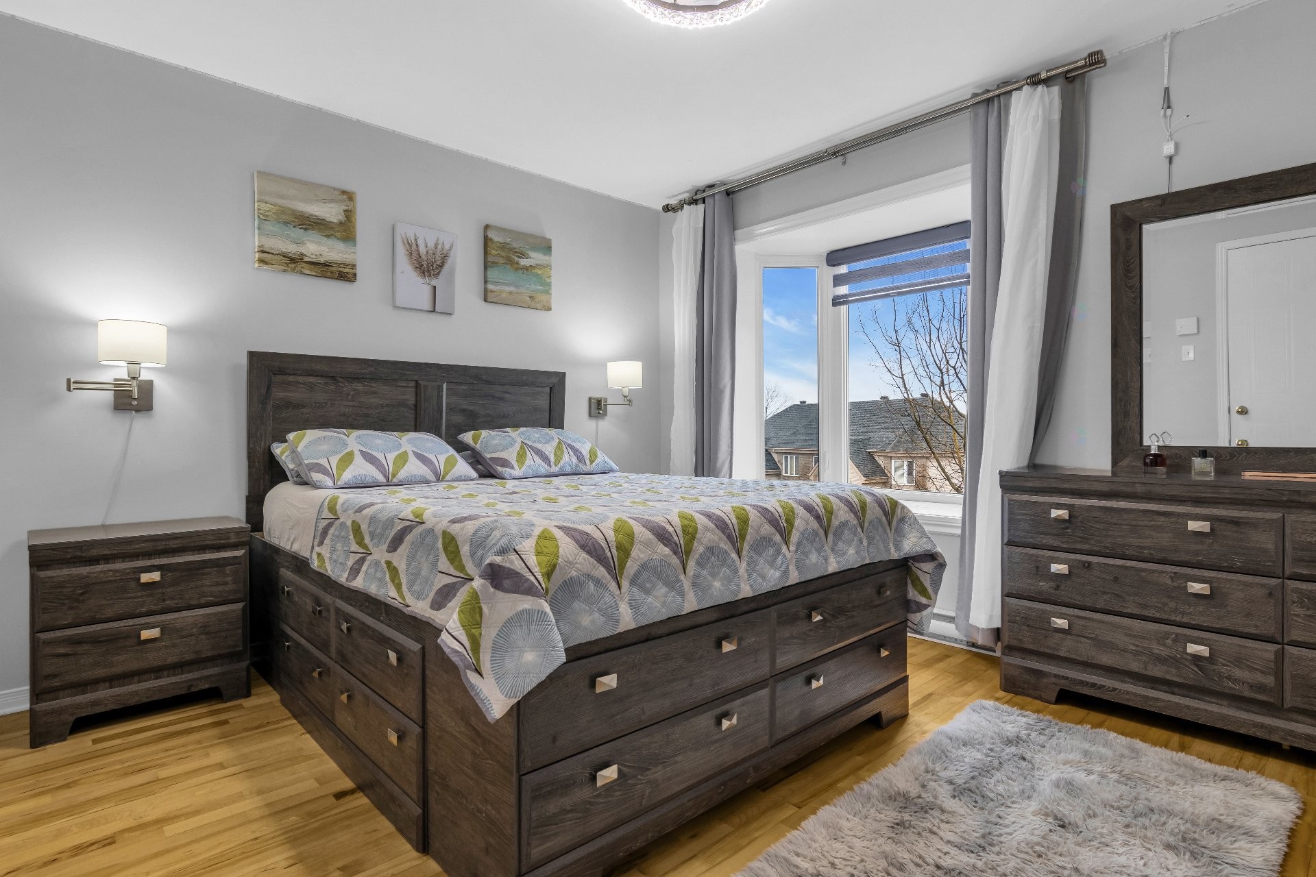 









331


Rue des Bruants

,
Pincourt,




QC
J7W9Y2

