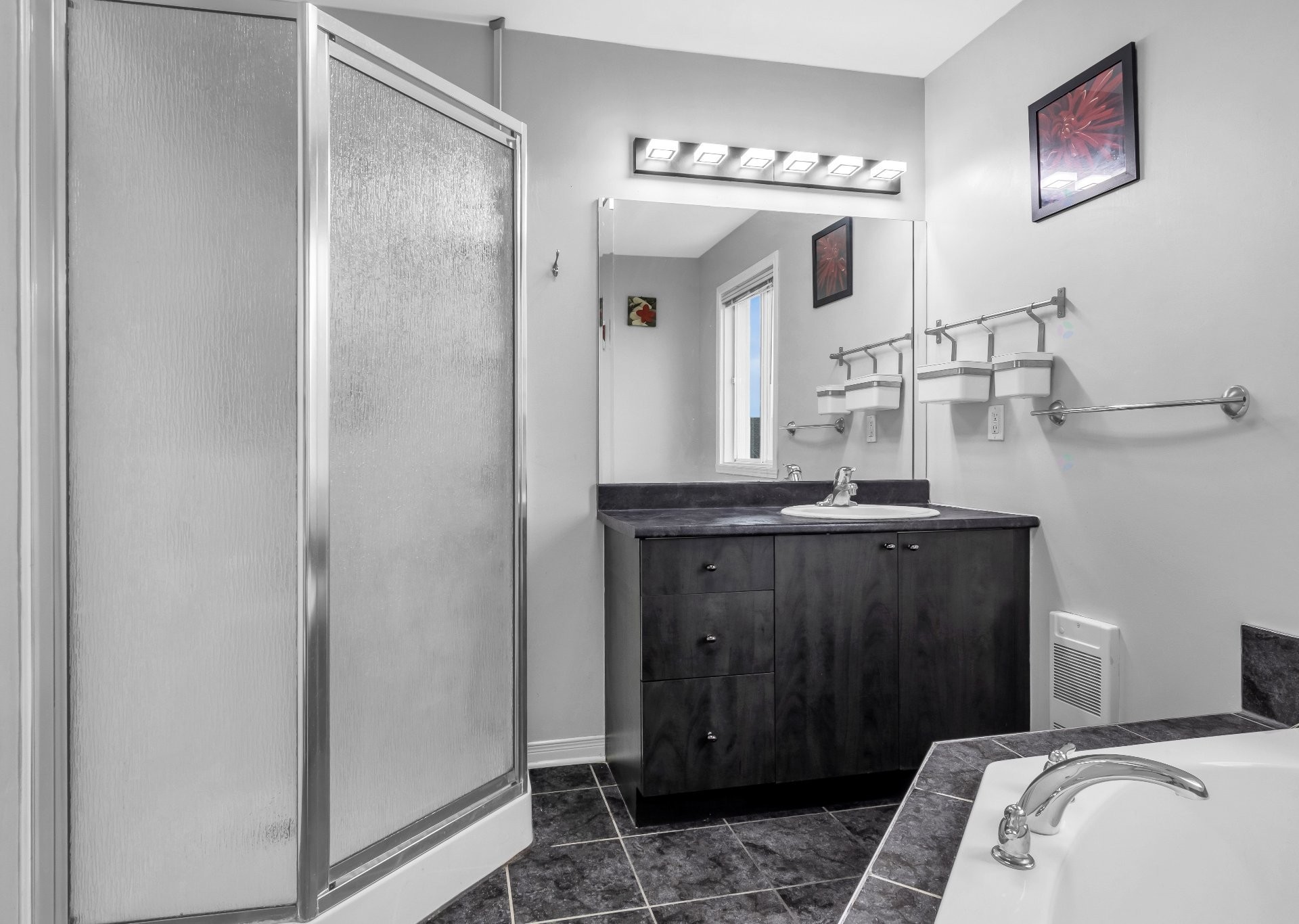 









331


Rue des Bruants

,
Pincourt,




QC
J7W9Y2

