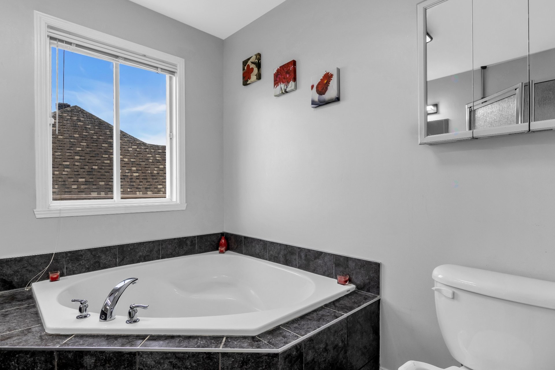 









331


Rue des Bruants

,
Pincourt,




QC
J7W9Y2

