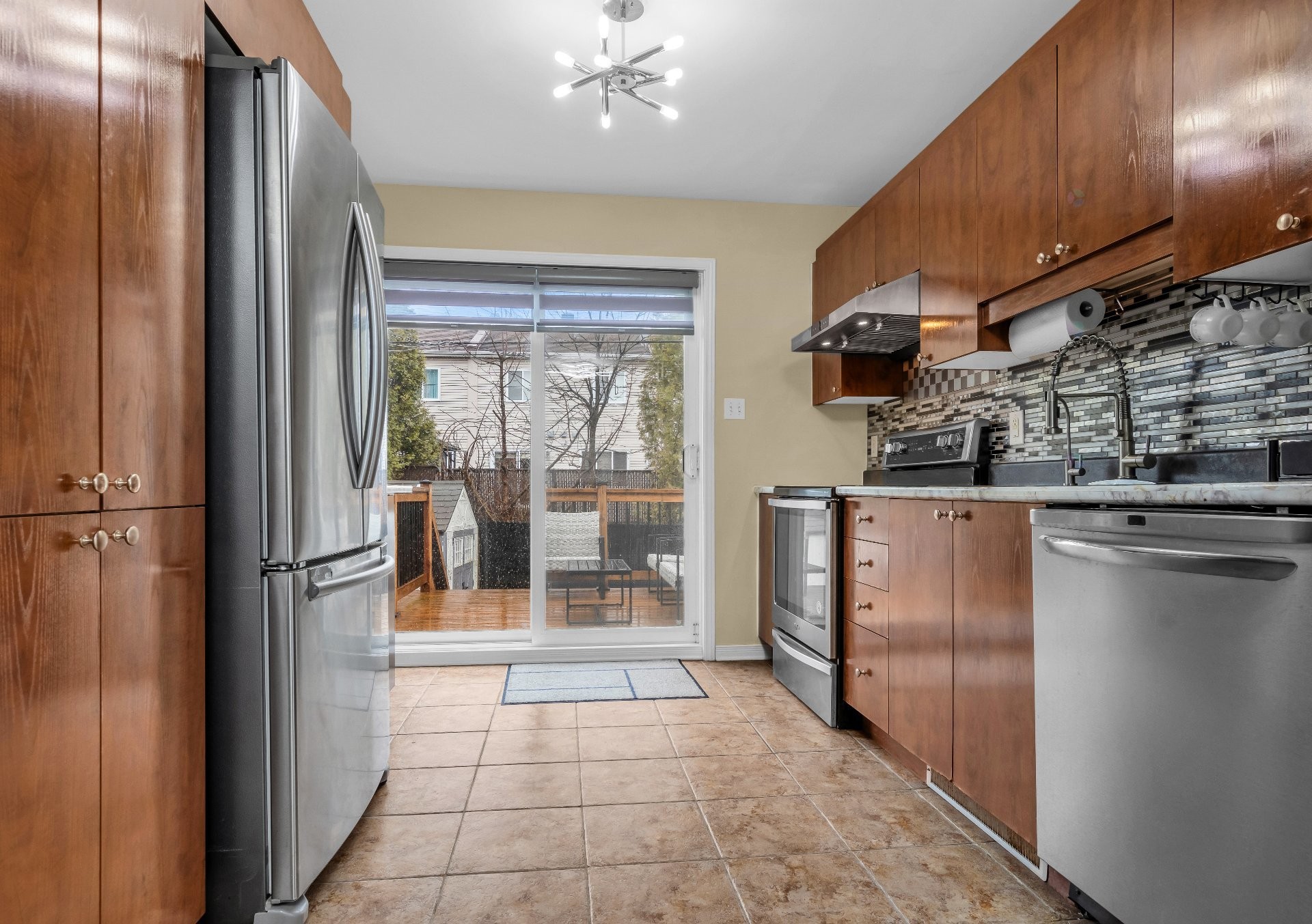 









331


Rue des Bruants

,
Pincourt,




QC
J7W9Y2

