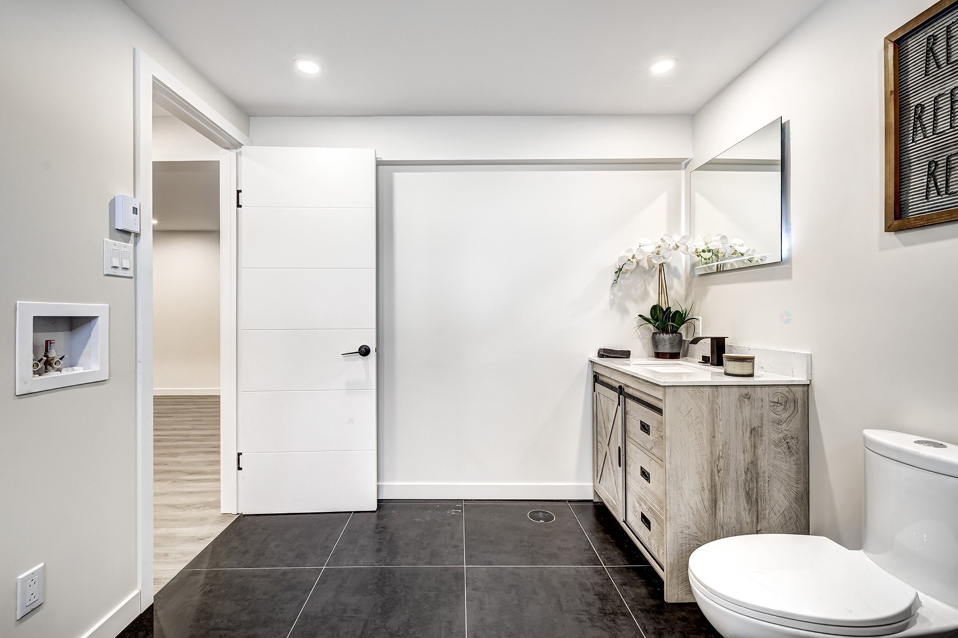 









373


Beaurepaire Drive

,
Beaconsfield,




QC
H9W3C3

