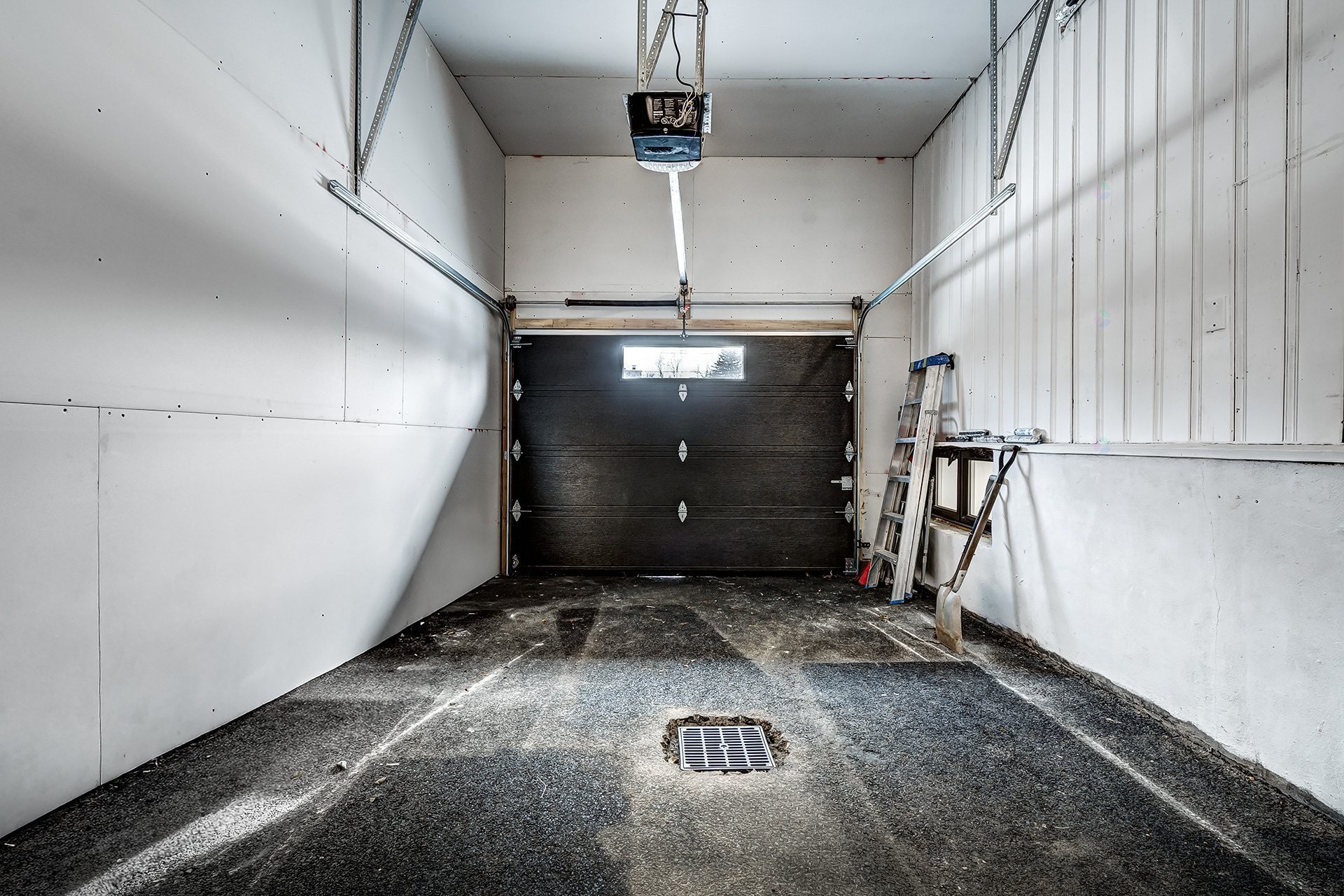 









373


Beaurepaire Drive

,
Beaconsfield,




QC
H9W3C3

