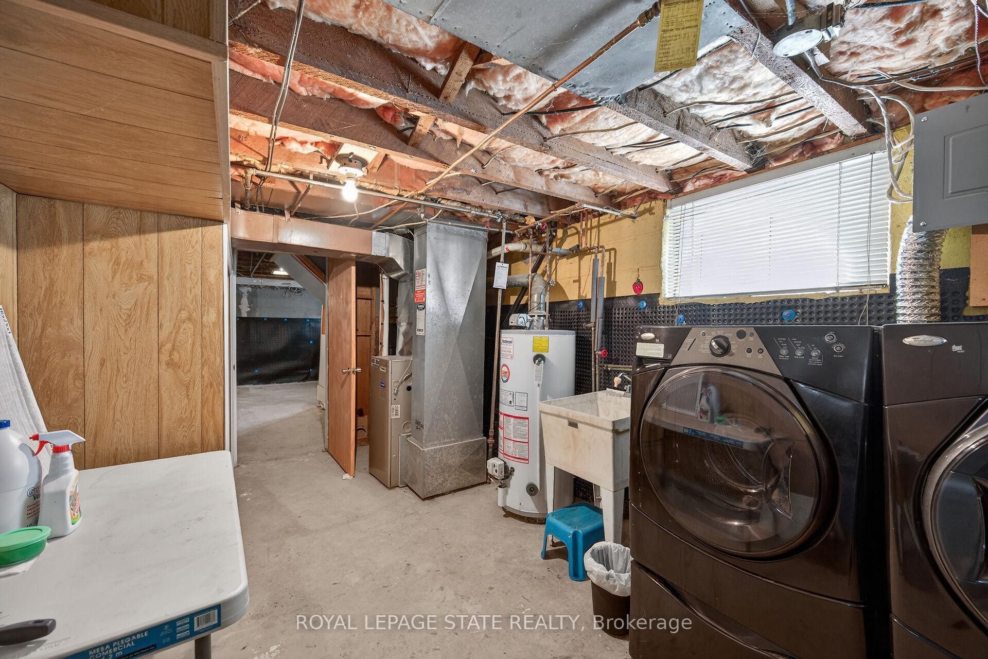 









163


Rosedale

Avenue,
Hamilton,




ON
L8K 4N4

