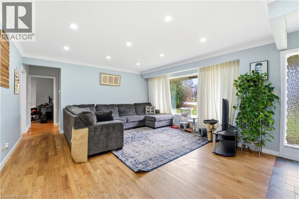 












29 BRANCHTON Road

,
Cambridge,




Ontario
N1R5S2

