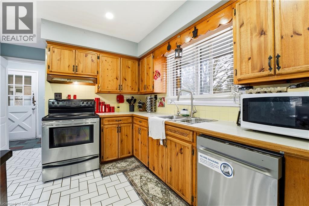 












29 BRANCHTON Road

,
Cambridge,




Ontario
N1R5S2

