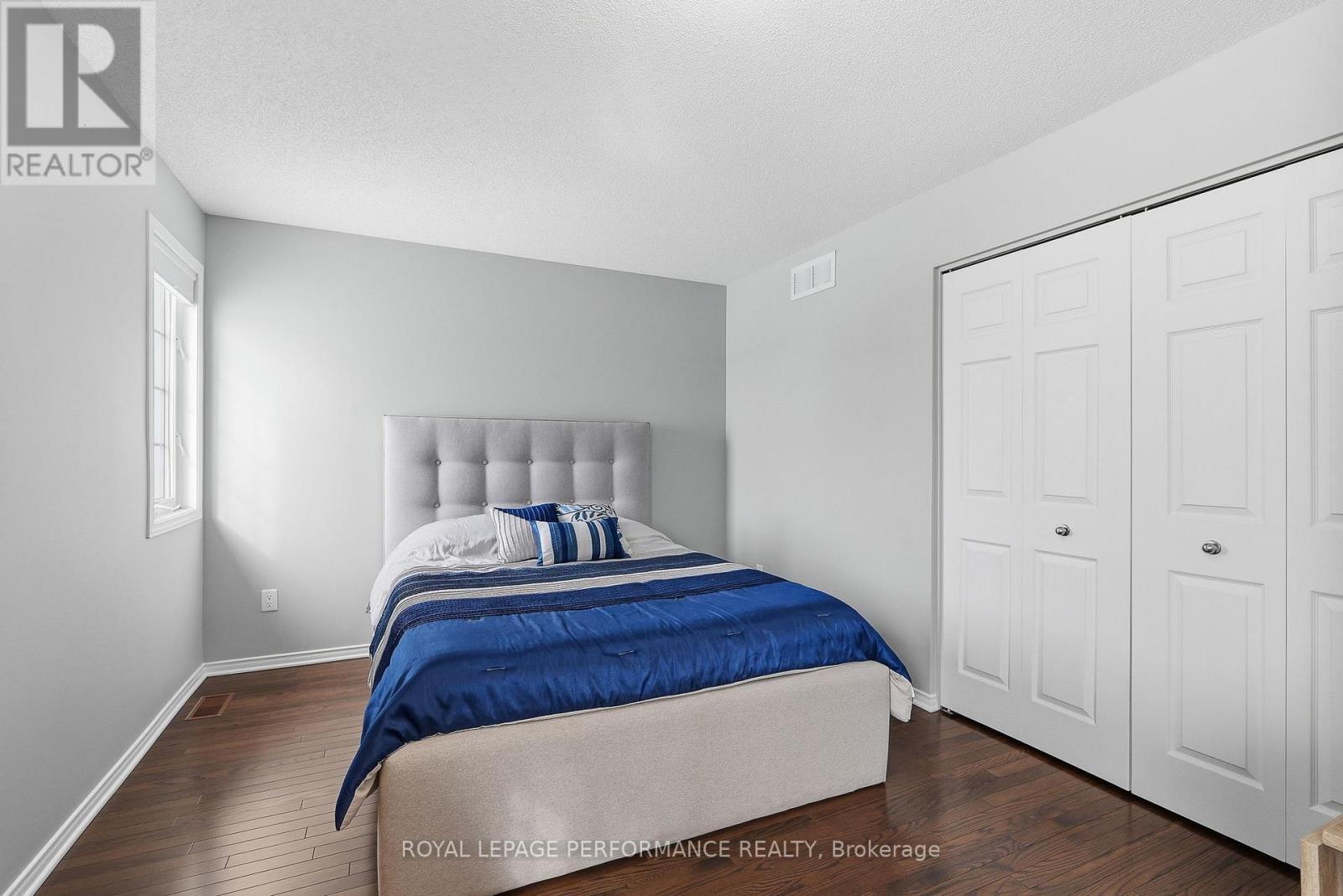 












112 JADE STREET

,
Clarence-Rockland,




Ontario
K4K0C8

