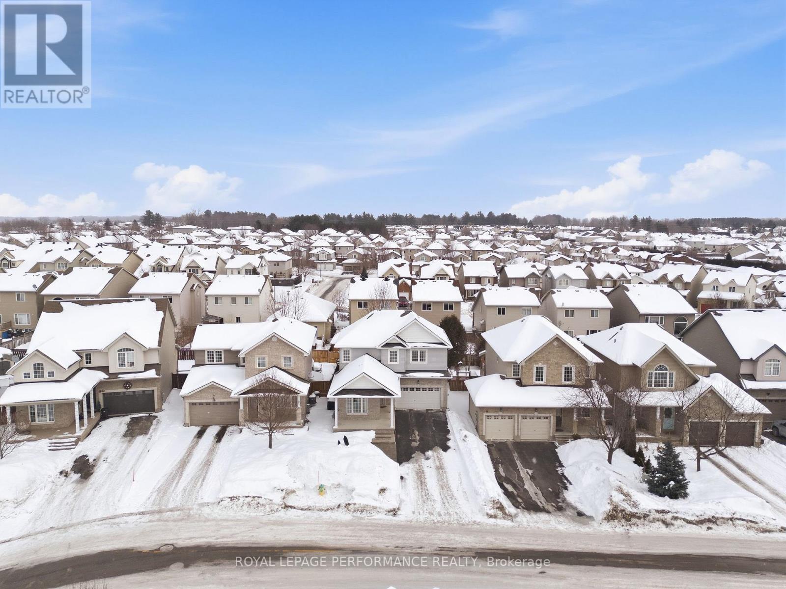 












112 JADE STREET

,
Clarence-Rockland,




Ontario
K4K0C8

