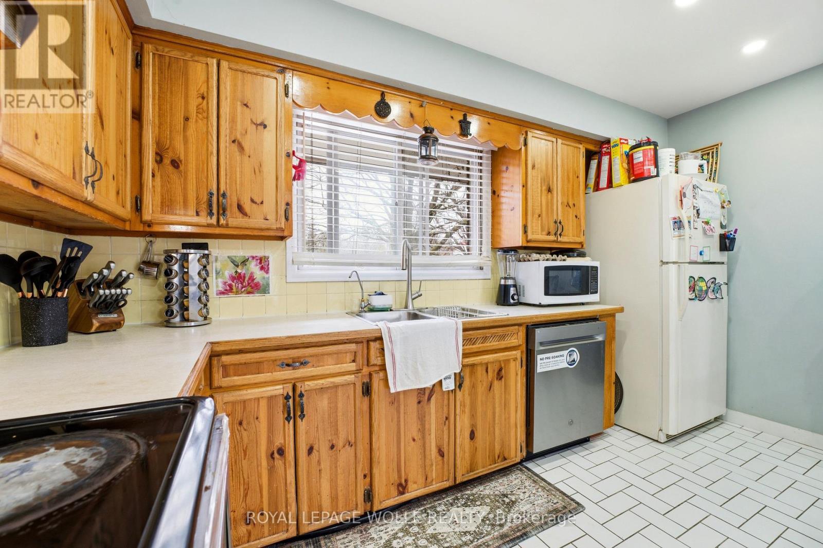 












29 BRANCHTON ROAD

,
Cambridge,




Ontario
N1R5S2

