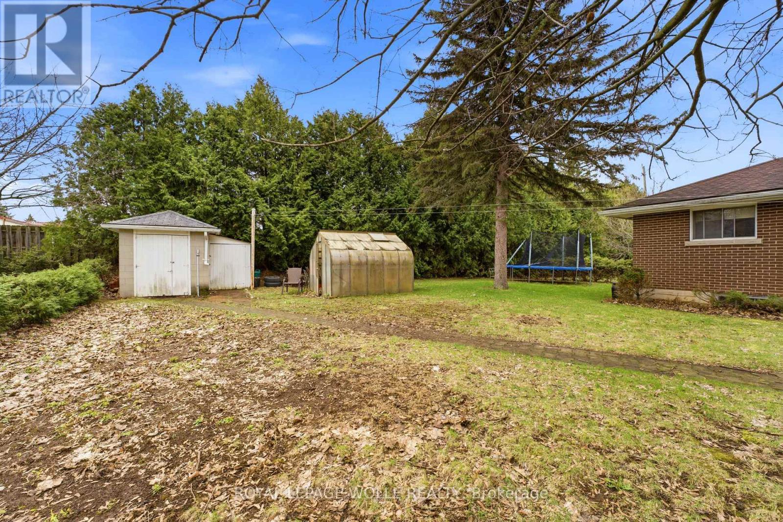 












29 BRANCHTON ROAD

,
Cambridge,




Ontario
N1R5S2

