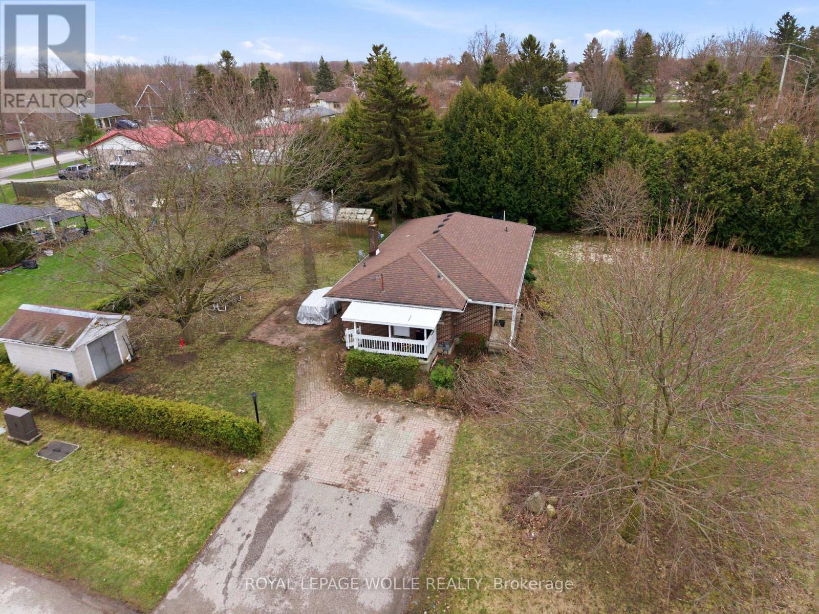 












29 BRANCHTON ROAD

,
Cambridge,




Ontario
N1R5S2

