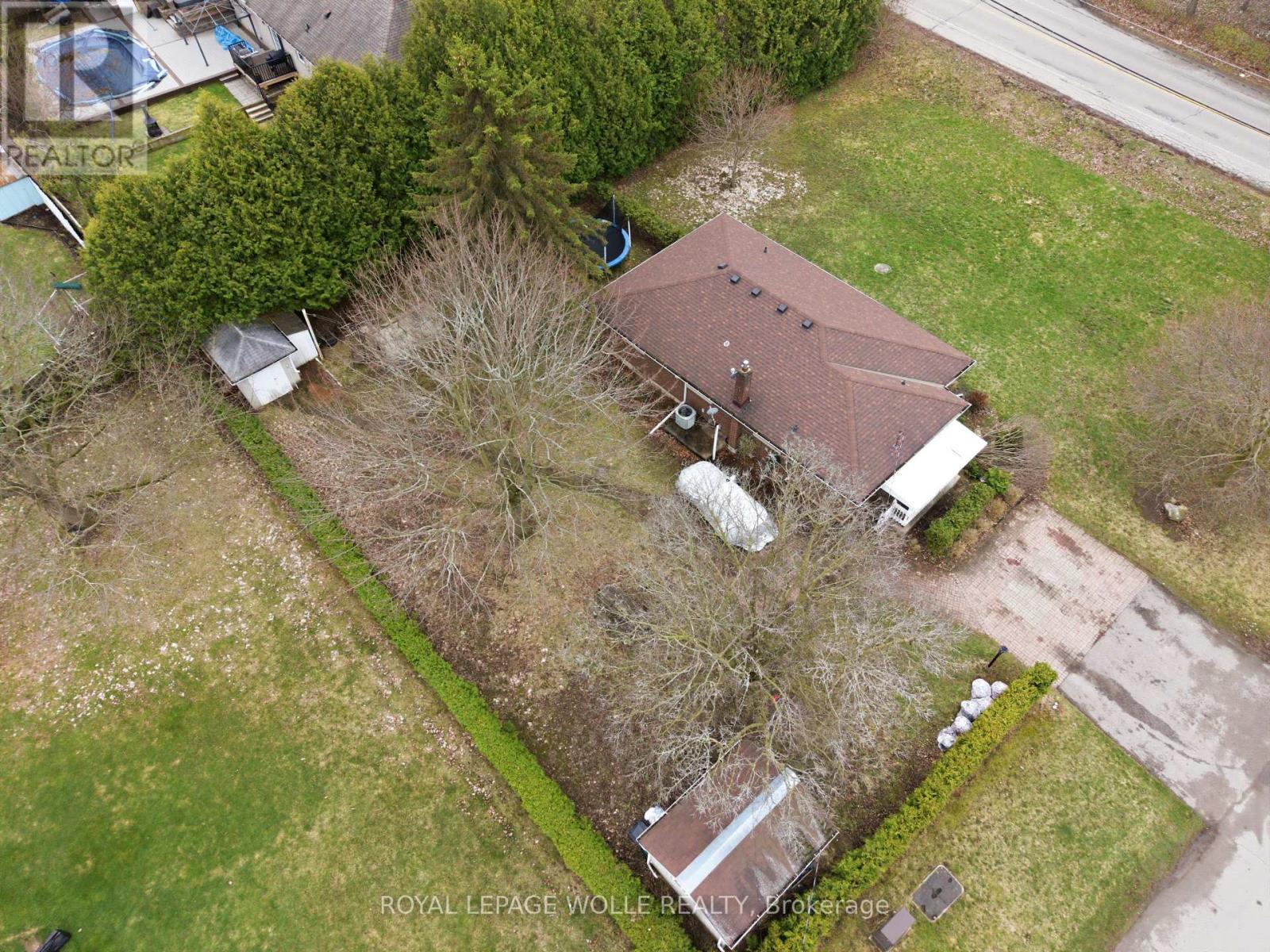 












29 BRANCHTON ROAD

,
Cambridge,




Ontario
N1R5S2

