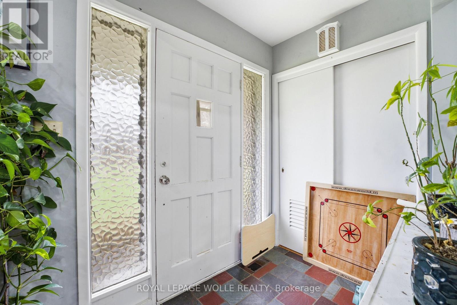 












29 BRANCHTON ROAD

,
Cambridge,




Ontario
N1R5S2

