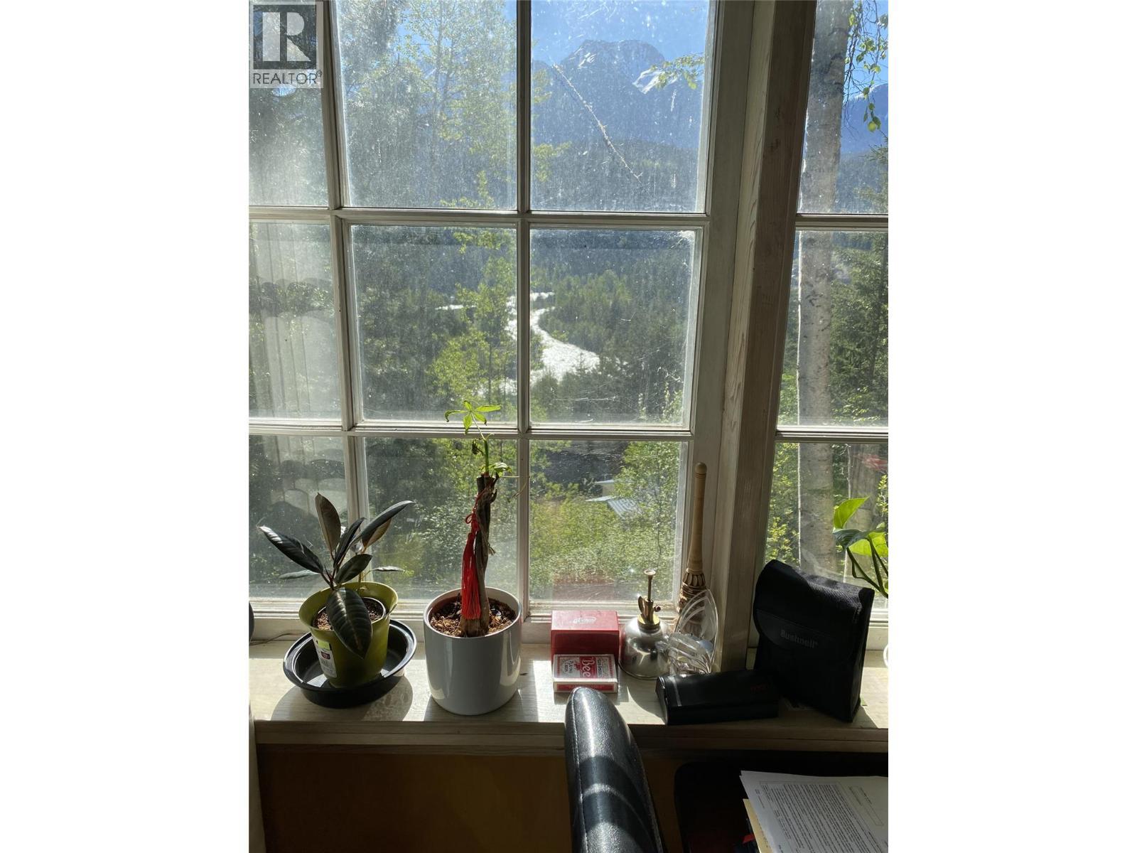 












8281 Gun Lake Road

,
Lillooet,




British Columbia
V0K1P0

