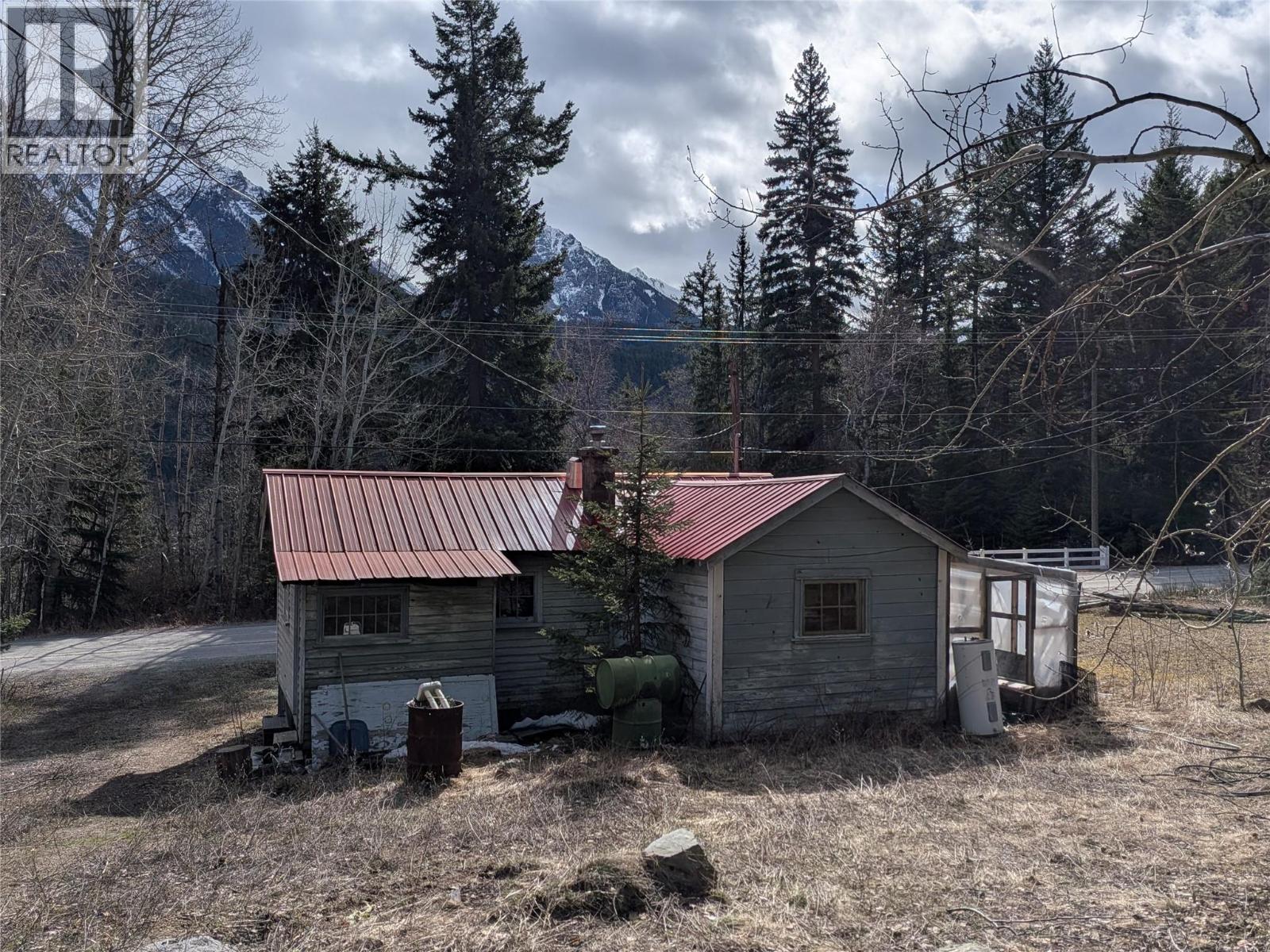 












8281 Gun Lake Road

,
Lillooet,




British Columbia
V0K1P0

