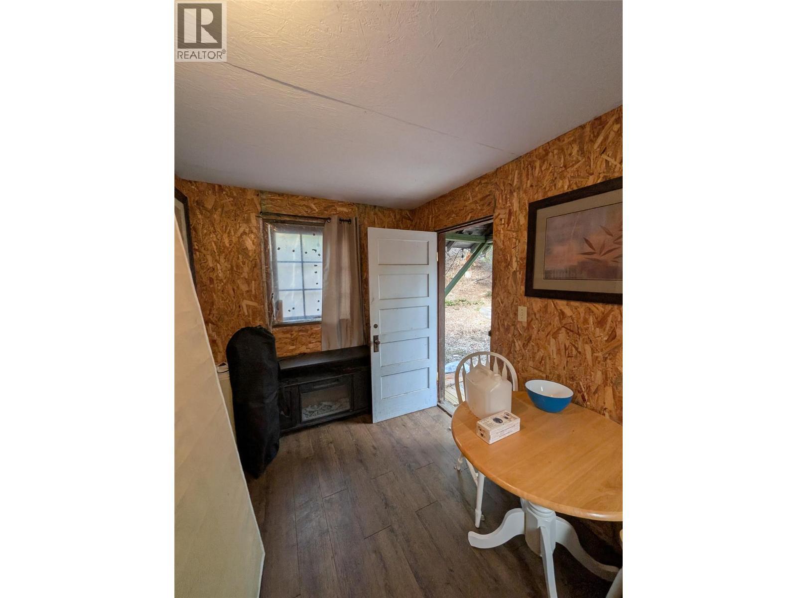 












8281 Gun Lake Road

,
Lillooet,




British Columbia
V0K1P0


