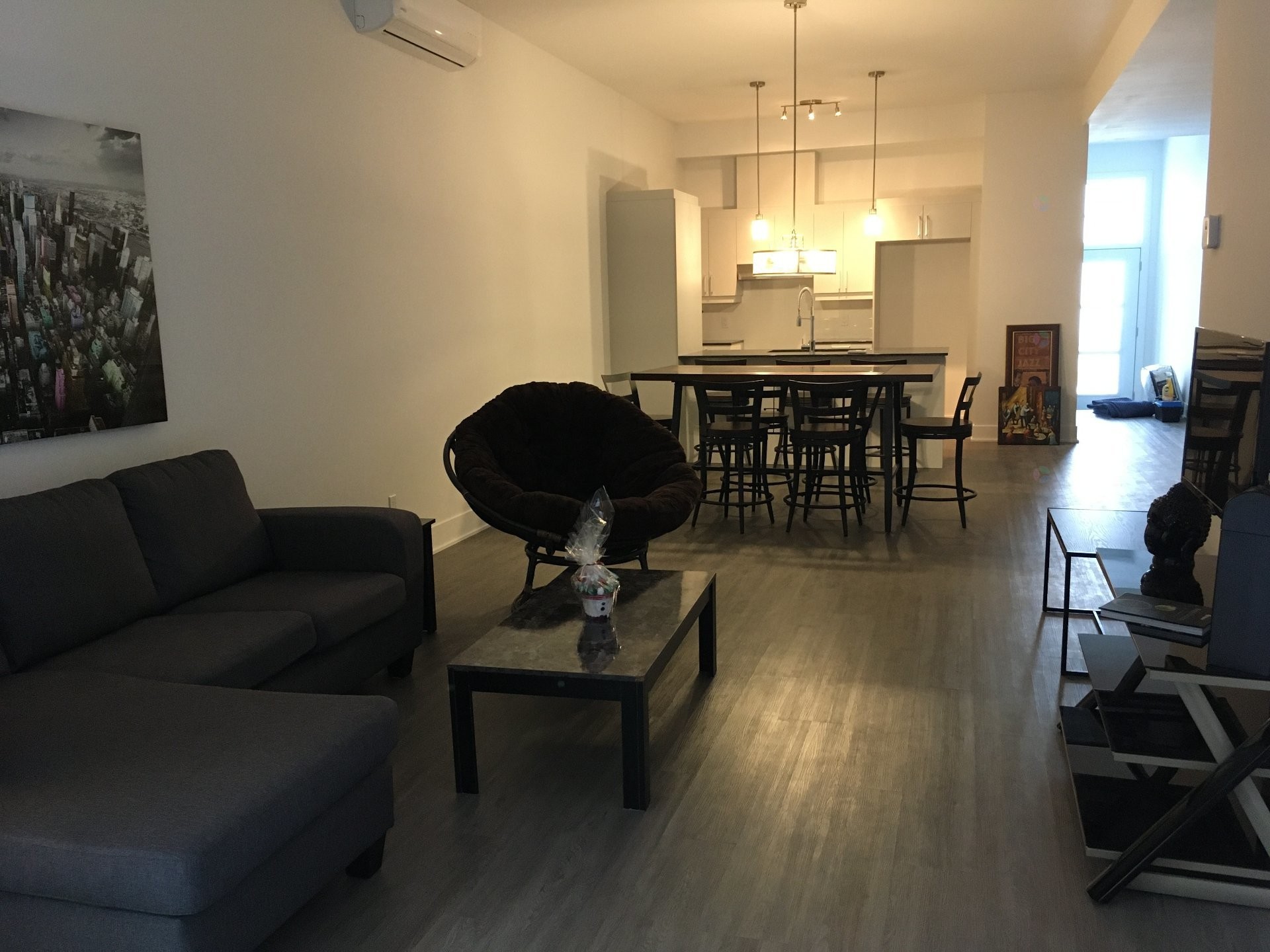 









430


Rue d'Émeraude

,
Candiac,




QC
J5R0S1

