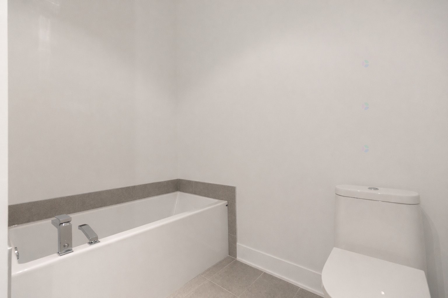 









430


Rue d'Émeraude

,
Candiac,




QC
J5R0S1

