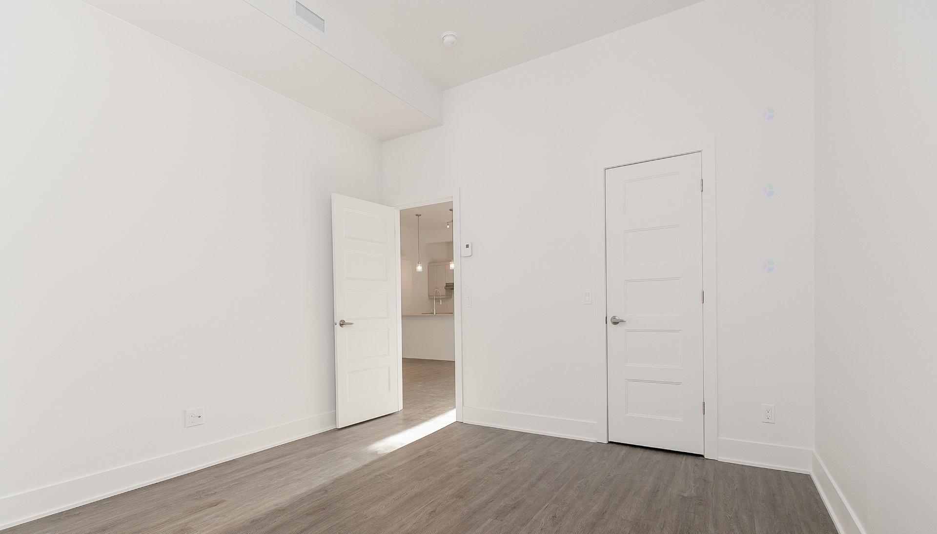 









430


Rue d'Émeraude

,
Candiac,




QC
J5R0S1

