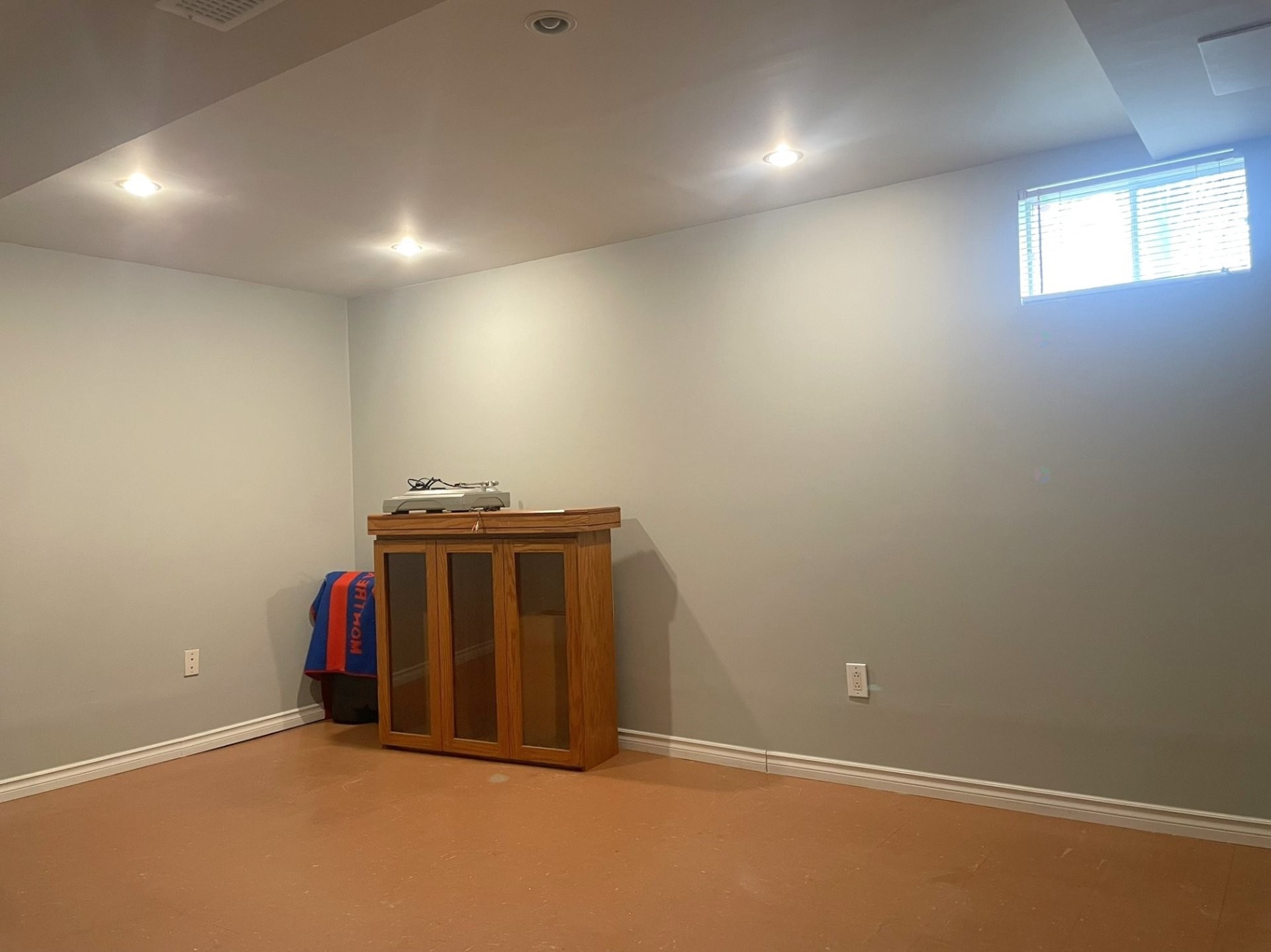 









6


Rue Ste-Yvonne

,
Gatineau (Gatineau),




QC
J8T1X5

