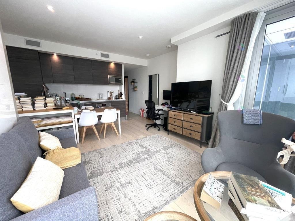 









1450


Boul. René-Lévesque O.

, 1401,
Montréal (Ville-Marie),




QC
H3G0E1

