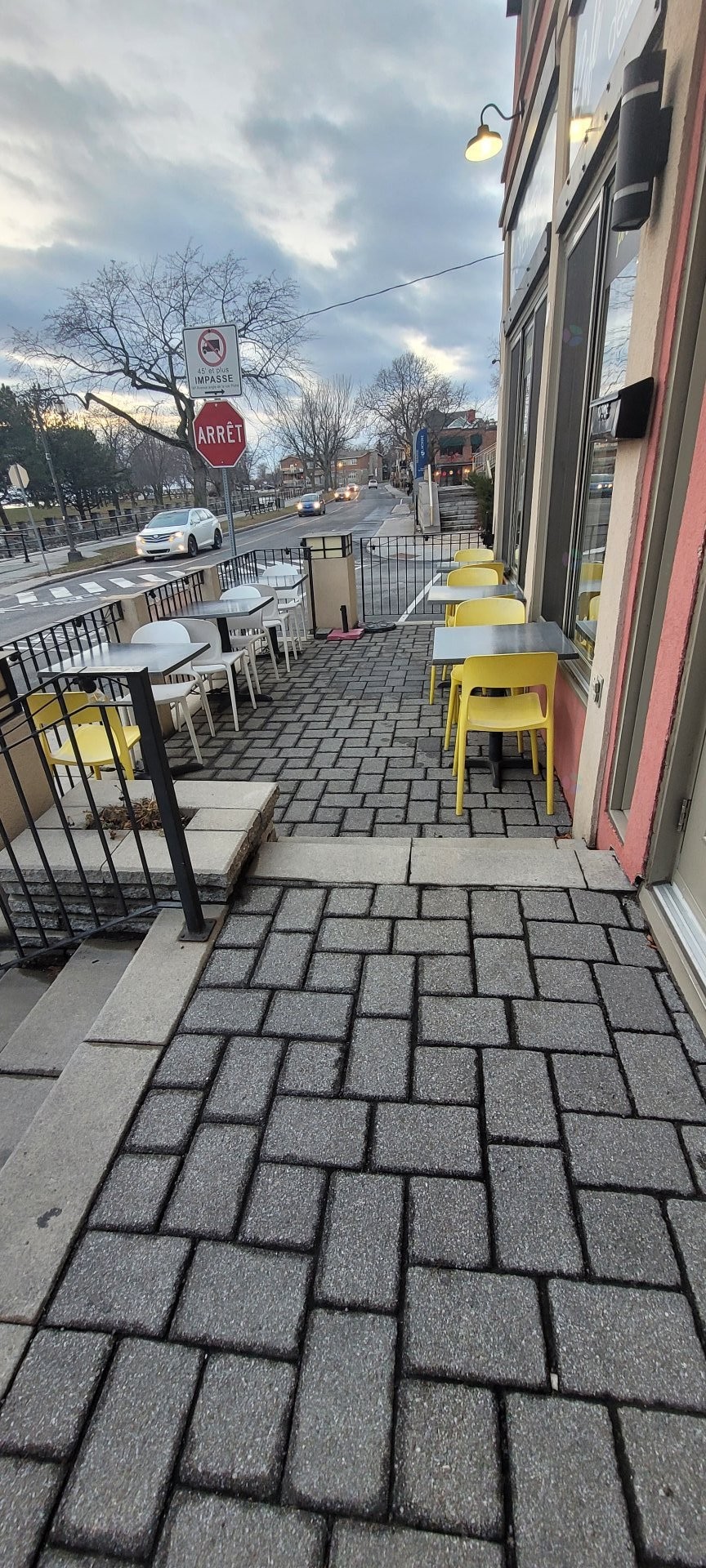 









1798


Boul. St-Joseph

,
Montréal (Lachine),




QC
H8S2N2

