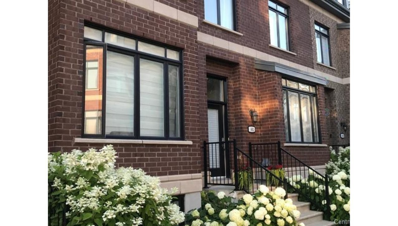 









402Z


Rue Étienne-Lavoie

,
Laval (Sainte-Dorothée),




QC
H7X0B8

